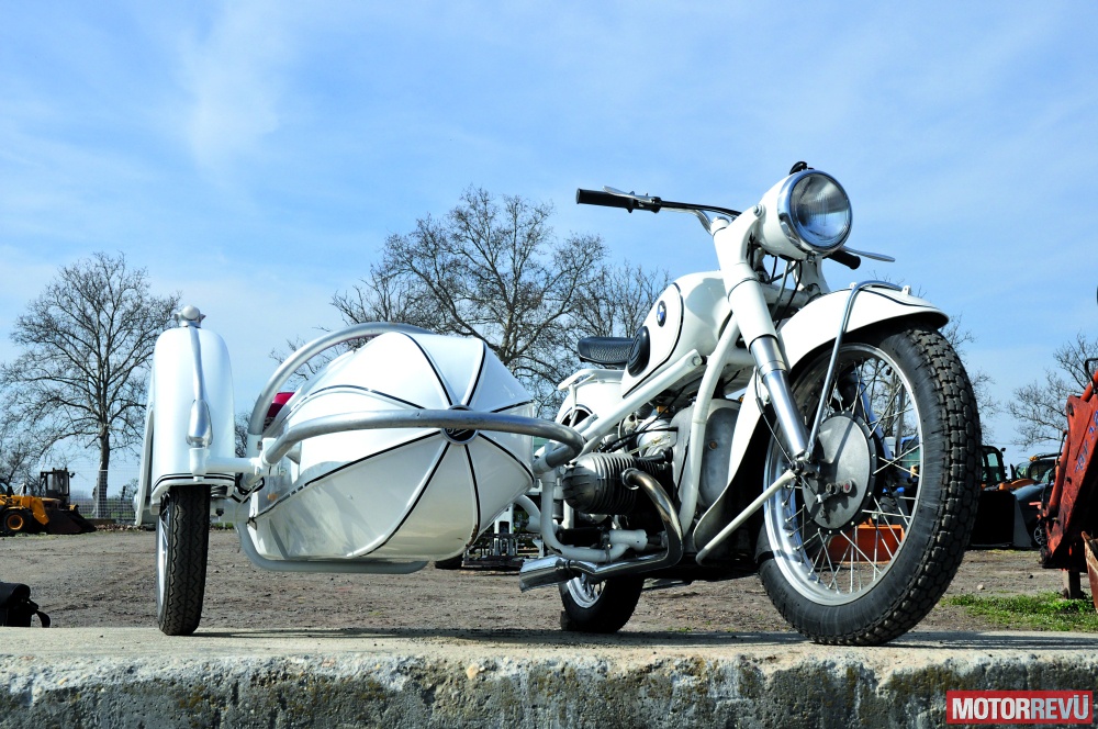 Motorok BMW R51