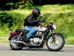 triumph_bonneville_550.jpg