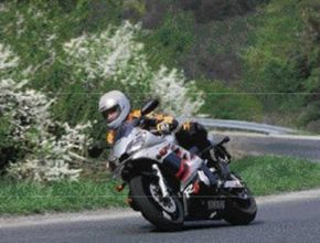 Yamaha_Yzf_R6_550.jpg