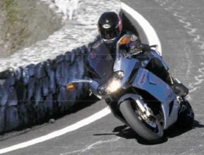 Aprili_RST_1000_futurea_3_550.jpg