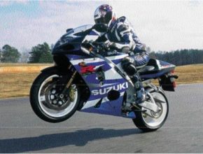 Suzuki_gsxr_1400_550.jpg