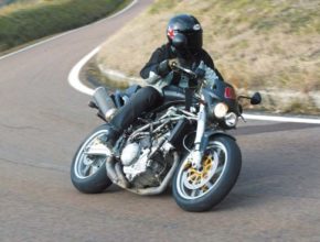 Morini_Corsaro_1200_2_550.jpg